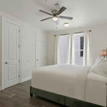 Apartment Breathtaking Near French Quarter *