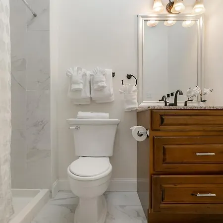 Apartment Breathtaking Near French Quarter *
