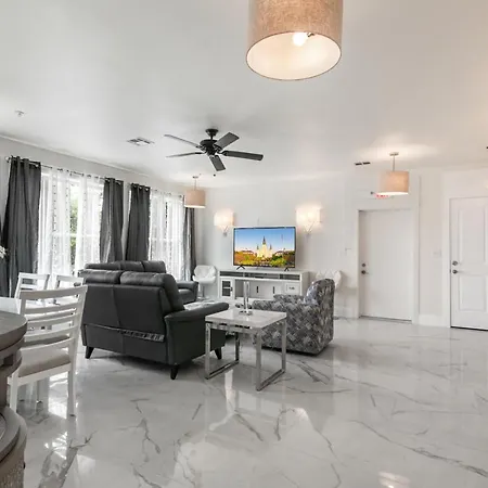 Apartment Breathtaking Near French Quarter *