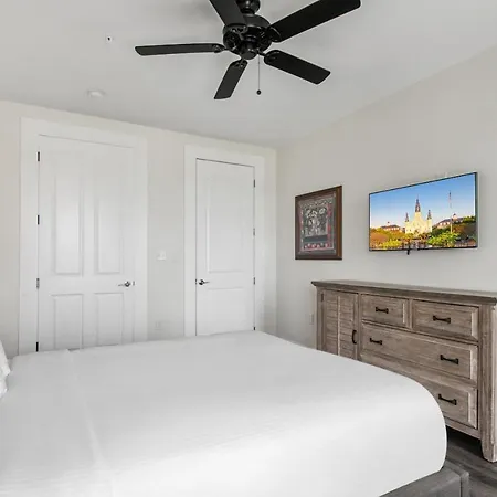 Apartment Breathtaking Near French Quarter