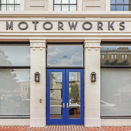 Roami At Motorworks Aparthotel 4*