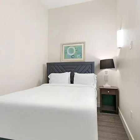 Stunning Near French Quarter * New Orleans