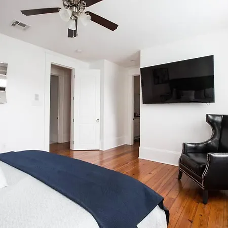 Modern Style * New Orleans