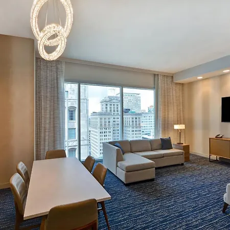 By Marriott French Quarter Area/cen B New Orleans