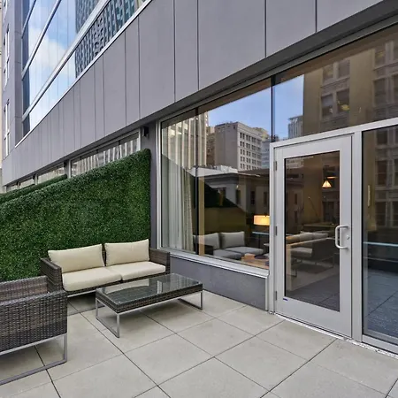 By Marriott French Quarter Area/cen B Hotel New Orleans