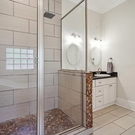 Nola Luxury, Near Parade Route, Bar & Porch * New Orleans