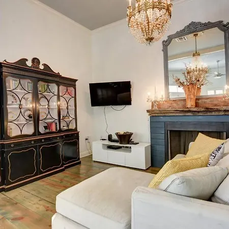 Modern Luxury In The Marigny W/ Heated Pool Option *