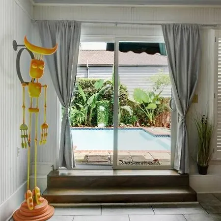 Modern Luxury In The Marigny W/ Heated Pool Option Holiday home New Orleans