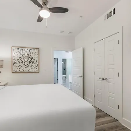Luxury 4 Bedroom - Short Walk To Bourbon Street * New Orleans