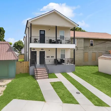 Apartment Luxury 3br Oasis W Jacuzzi New Orleans