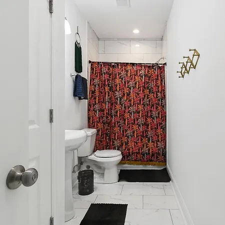 Luxury 3br Oasis W Jacuzzi Apartment New Orleans