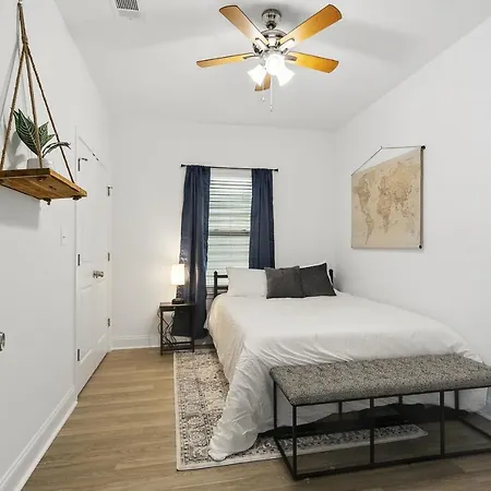 Apartment Luxury 3br Oasis W Jacuzzi New Orleans