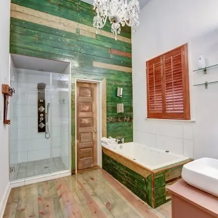 Holiday home Modern Luxury In The Marigny W/ Heated Pool Option New Orleans