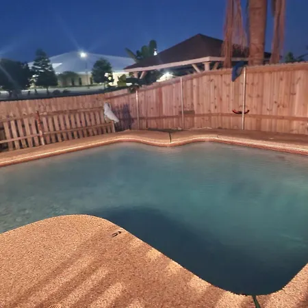 Orleans House With Pool & Parking, Peaceful Block * New Orleans