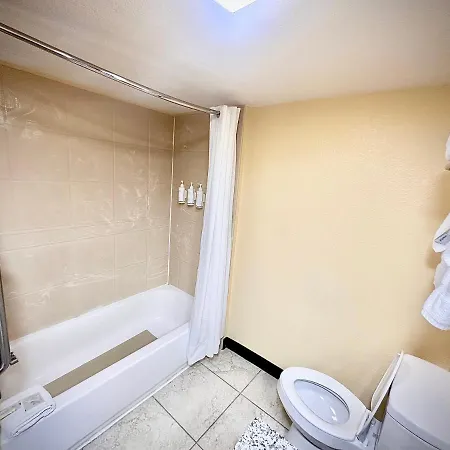 Days By Wyndham Pontchartrain 3* New Orleans