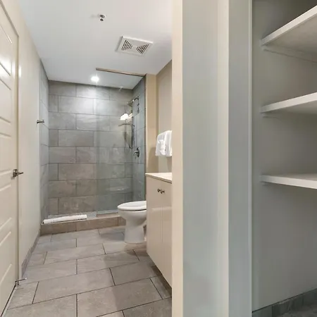 Chic Elegance In The Heart Of Nola 4-bedroom Oasis Awaits Apartment
