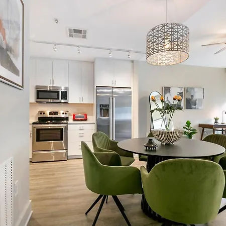 Chic Elegance In The Heart Of Nola 4-bedroom Oasis Awaits * New Orleans