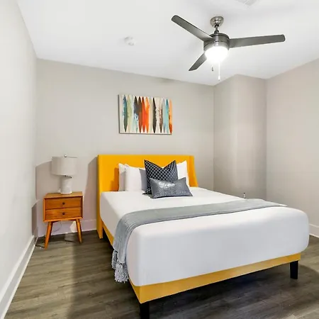 Chic Elegance In The Heart Of Nola 4-bedroom Oasis Awaits Apartment