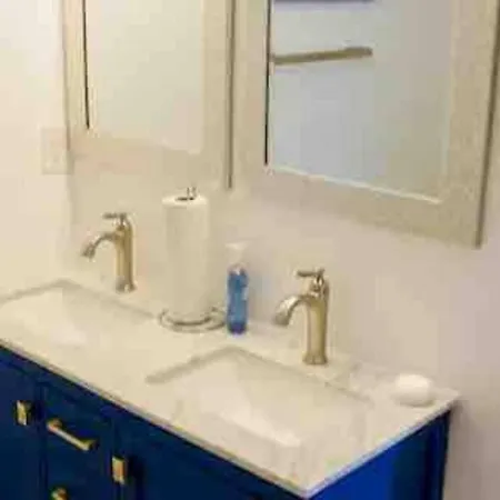 Holiday home Cozy Nola Getaway W/king Mins From Dwtn New Orleans