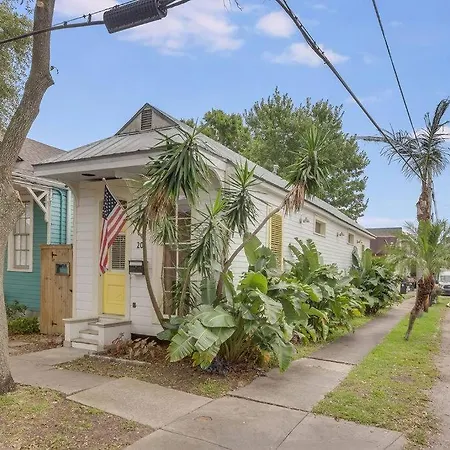 Bright Uptown/university Near Audubon Park Holiday home New Orleans