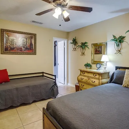 Quaint About 10 Mi To Bourbon St! Holiday home New Orleans