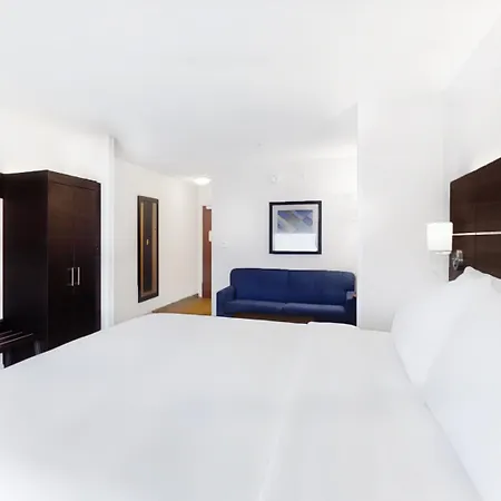 Express East By Ihg