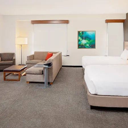 Hotel Hyatt Place Convention Center 3*