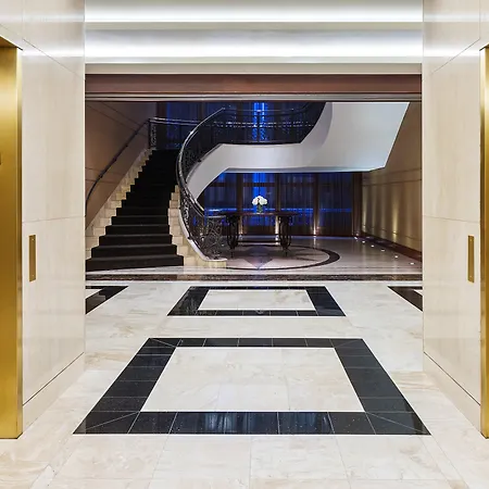 Intercontinental By Ihg Hotel 4*