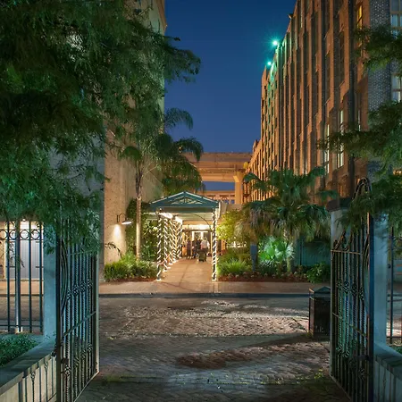 Hampton And Convention Center 3* New Orleans
