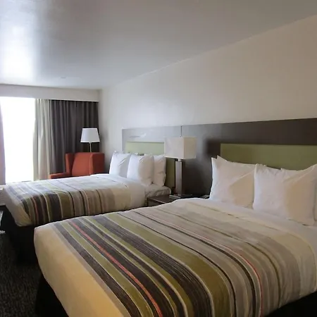 Hotel Country & By Radisson, I-10 East, La New Orleans