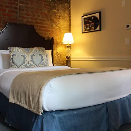 St. Pierre French Quarter Hotel