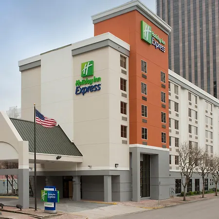 Express Downtown By Ihg Hotel 3*
