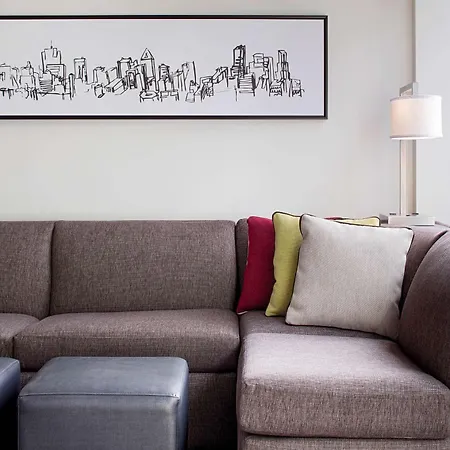 Hotel Hyatt House Downtown 3*