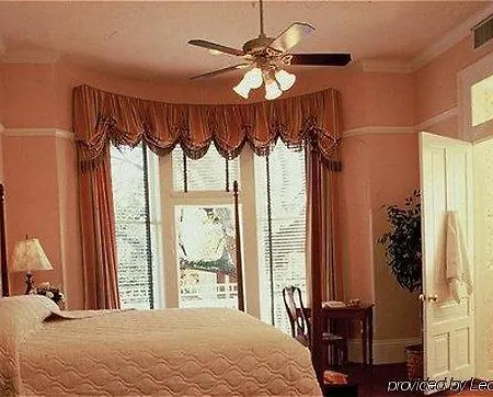 Bed & Breakfast The Queen Anne New Orleans