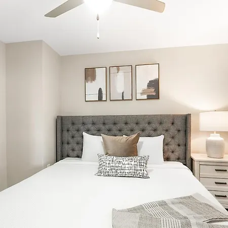 Spacious 4b Oasis Steps From French Quarter - Your Nola Dream Awaits!