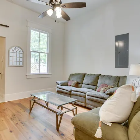 Luxury Vacation Townhome! Holiday home New Orleans