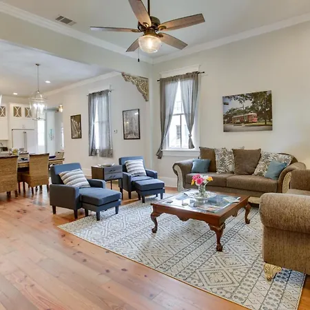 Luxury Vacation Townhome! * New Orleans