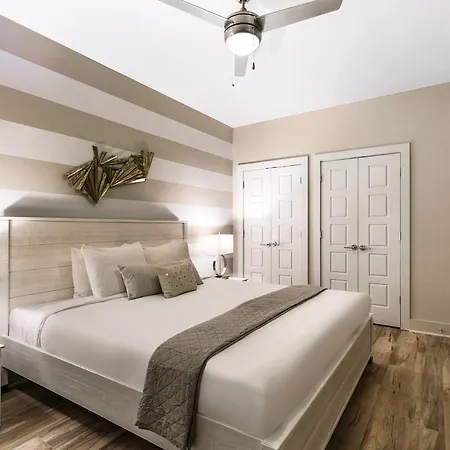 Amazing 3-bedroom Luxury Just Steps To The French Quarter *