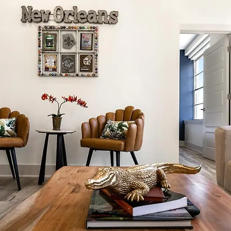 Amazing 3-bedroom Luxury Just Steps To The French Quarter *
