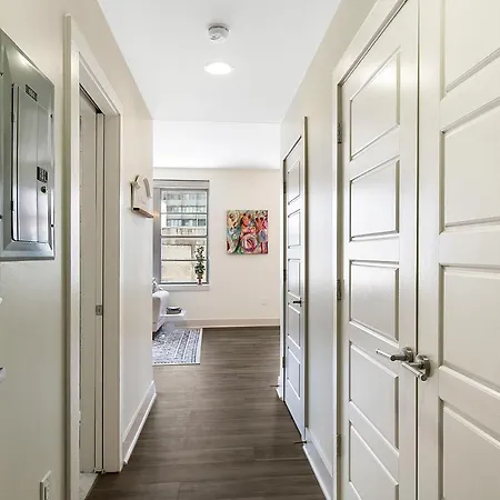 Apartment Amazing 3-bedroom Luxury Just Steps To The French Quarter *