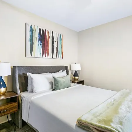 Aparthotel Spacious 4br Luxury Steps To French Quarter New Orleans