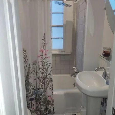 Holiday home Burgundy - Just Steps To Both The French Quarter & Frenchman St!