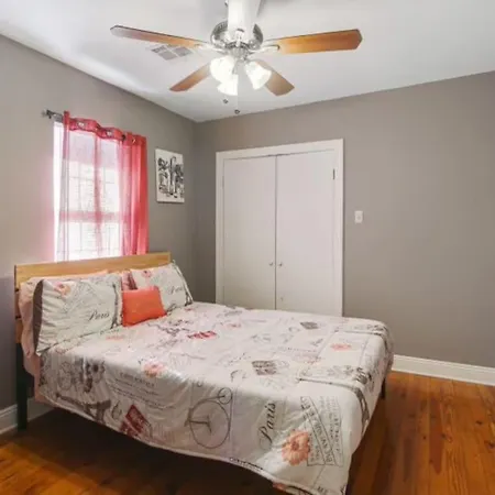 Modern Renovated 3 Bedroom With Large Yard * New Orleans