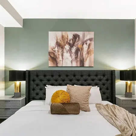 Apartment Chic 4bed Oasis Steps From French Quarter Magic! New Orleans