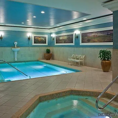 Courtyard By Marriott French Quarter/iberville