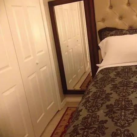 Cozy 3bdr 2bth 1st Floor Unit