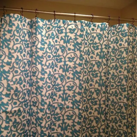 Apartment Cozy 3bdr 2bth 1st Floor Unit *