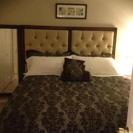 Apartment Cozy 3bdr 2bth 1st Floor Unit