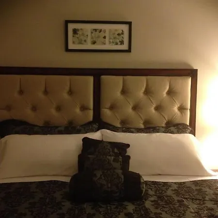 Cozy 3bdr 2bth 1st Floor Unit Apartment New Orleans