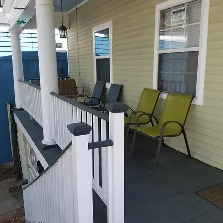Troy's Place Homestay New Orleans